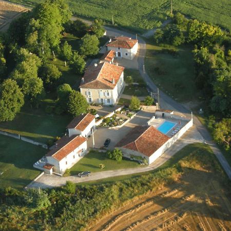 Langlade Estate Montboyer Exterior foto