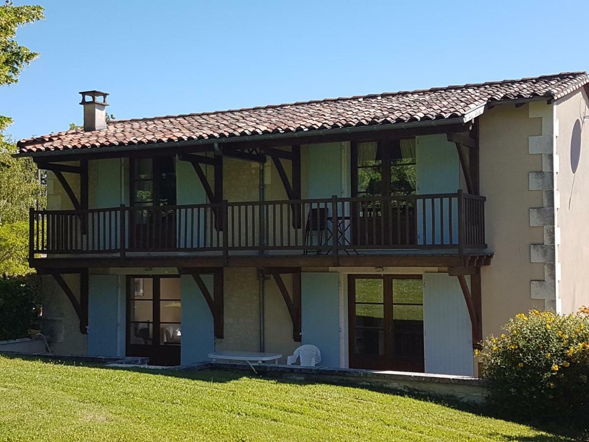 Langlade Estate Montboyer Exterior foto